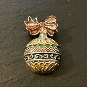 Vintage NR Stamped Silver Tone Christmas Ball Gold Green Red Enamel Brooch